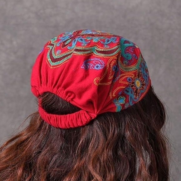 Women's Embroidery Ethnic Beanie Hat Cotton Elastic Caps. - Picture 3 of 6
